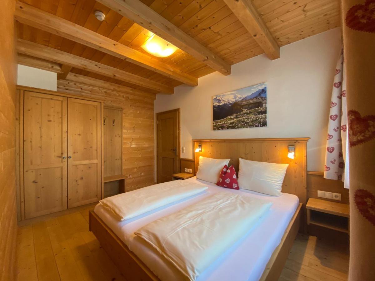 Alpenchalets Waldheim フィンケンベルク エクステリア 写真